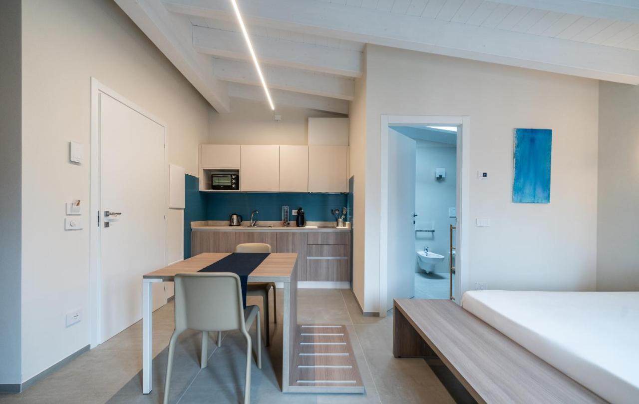מלון דסנזאנו דל גארדה A Casa Di Sabina מראה חיצוני תמונה